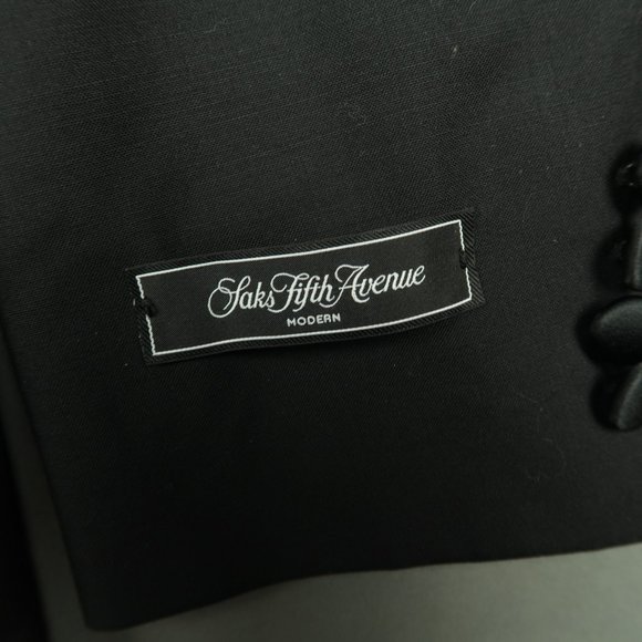 Saks Fifth Avenue Black Tuxedo Dinner Jacket - Picture 5 of 7